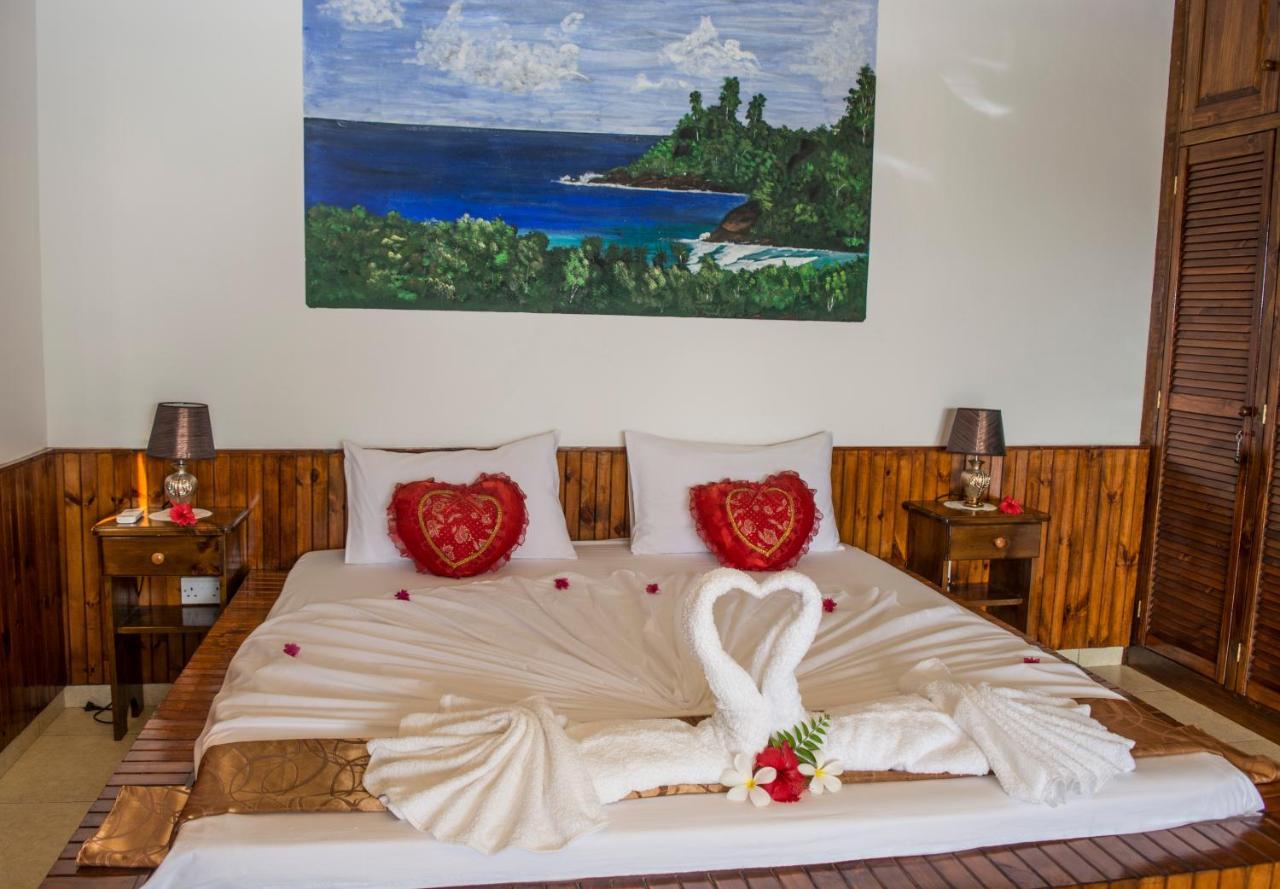 Les Elles Guesthouse Self Catering Baie Lazare  Екстер'єр фото