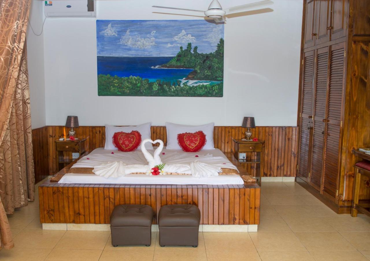 Les Elles Guesthouse Self Catering Baie Lazare  Екстер'єр фото